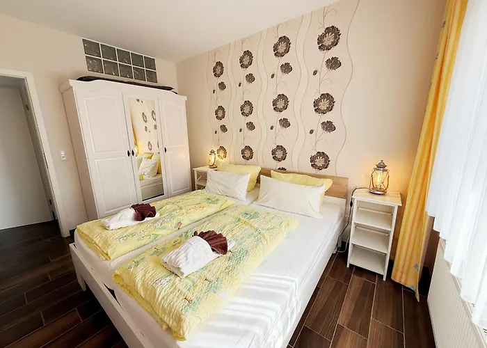 Haus Dithmarschen 2 Appartement *